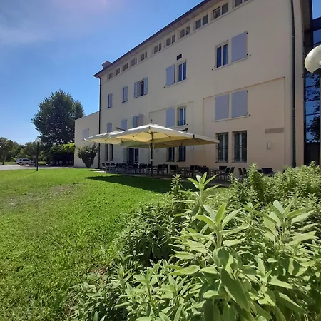 Rechigi Park ホテル