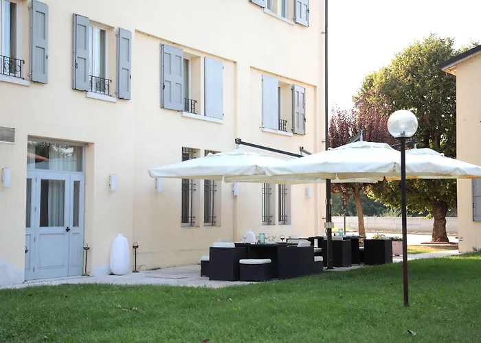 Rechigi Park Szálloda Modena