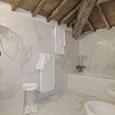 Rechigi Park Hotel 4*