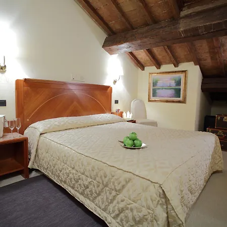 Rechigi Park Hotel