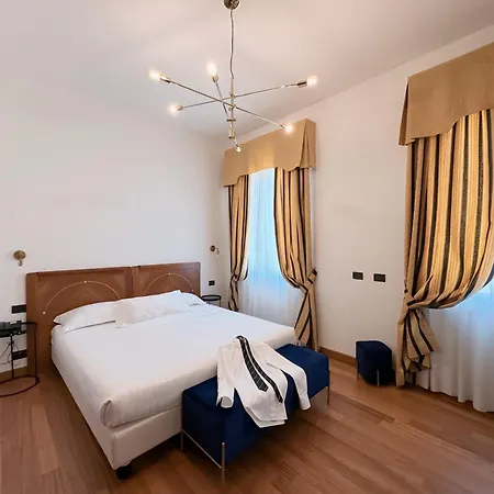 Rechigi Park Szálloda 4*