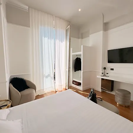 Rechigi Park 4*