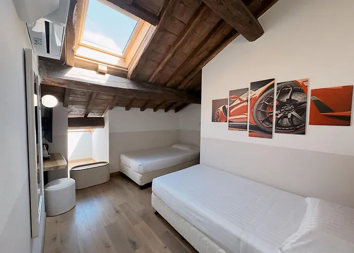 Rechigi Park Готель